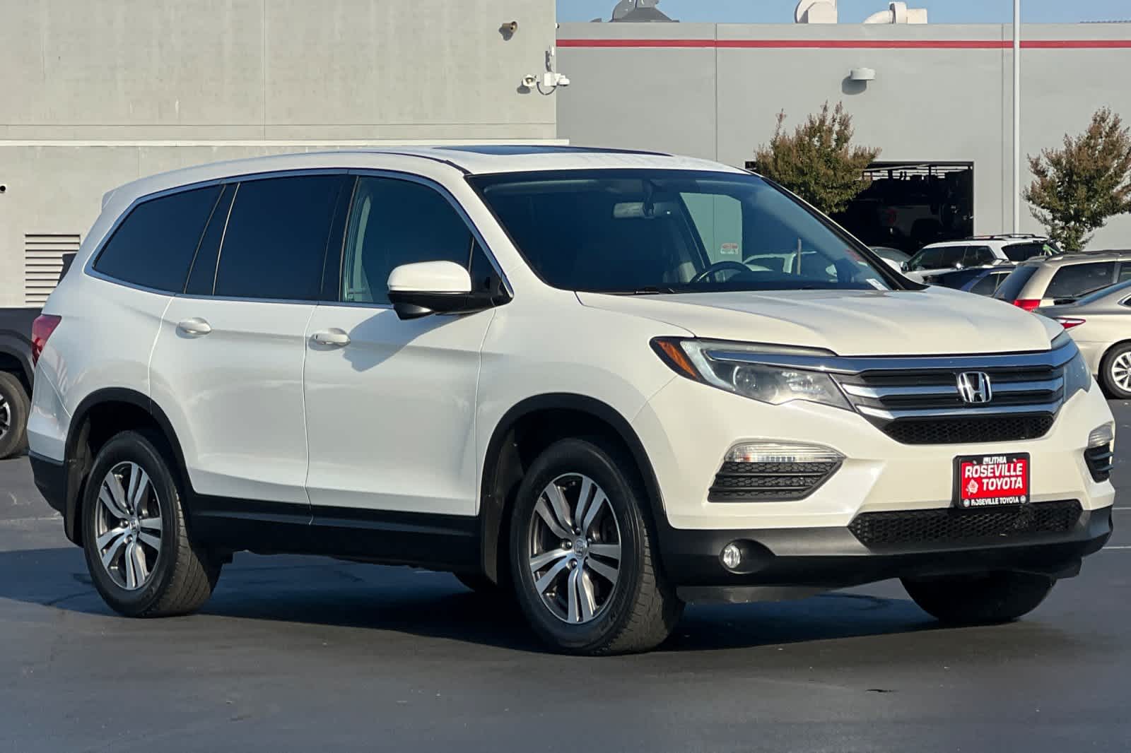 Thumbnail: 2018 Honda Pilot - 5