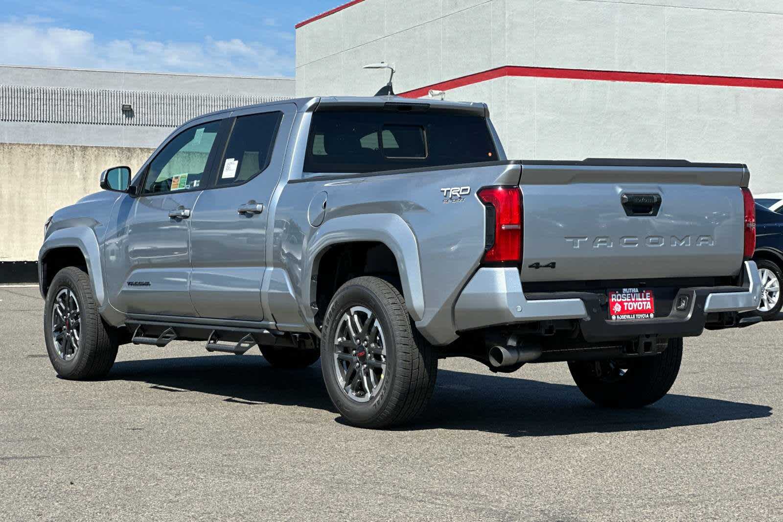 Thumbnail: 2025 Toyota Tacoma - 6
