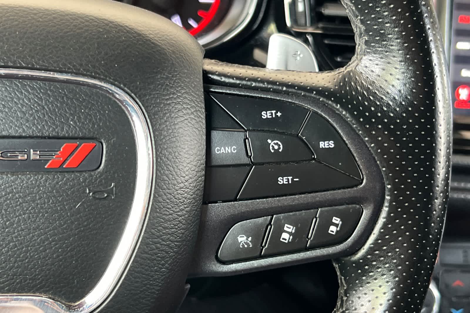 Thumbnail: 2022 Dodge Durango - 28