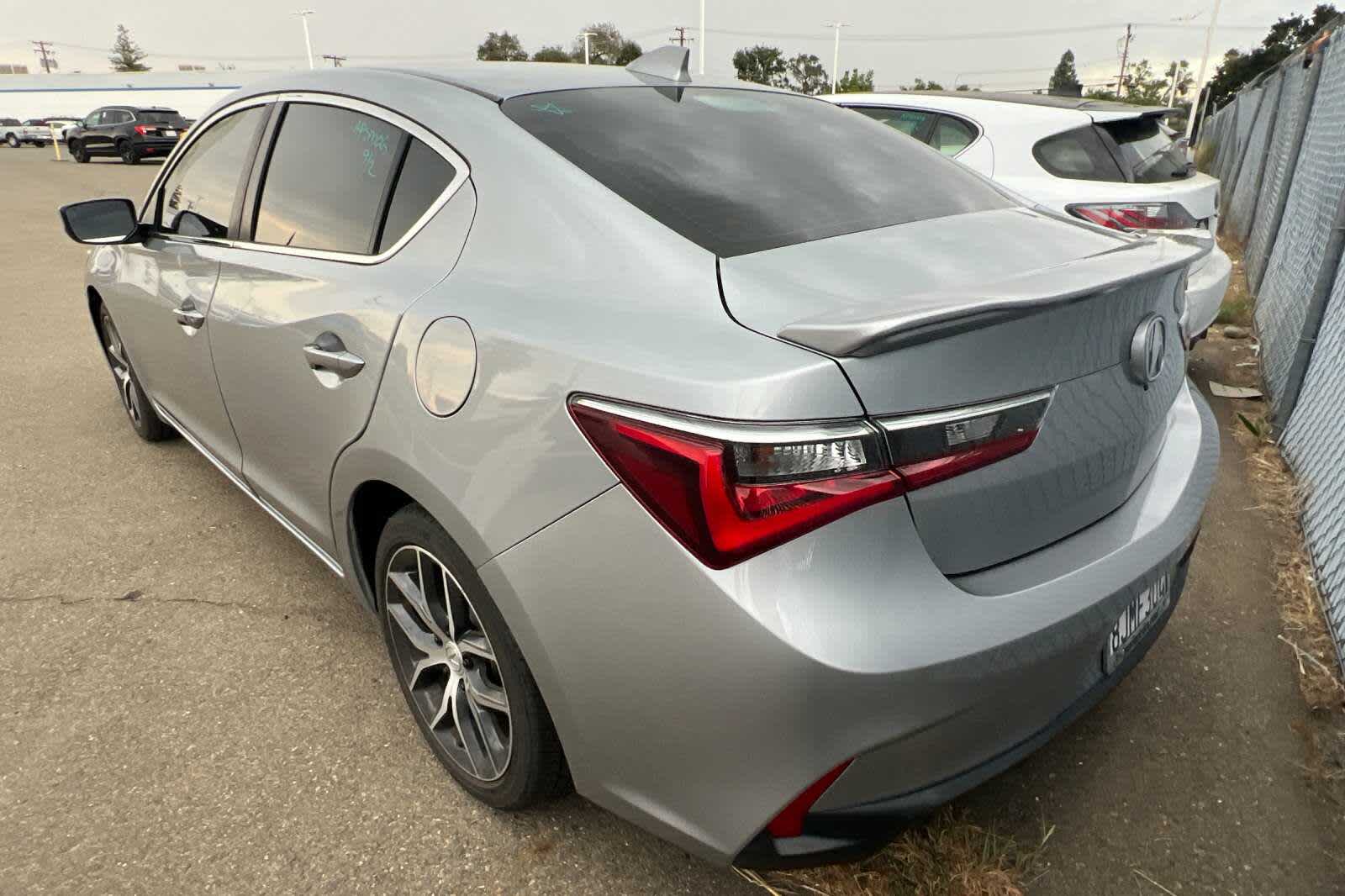 Thumbnail: 2019 Acura ILX - 15