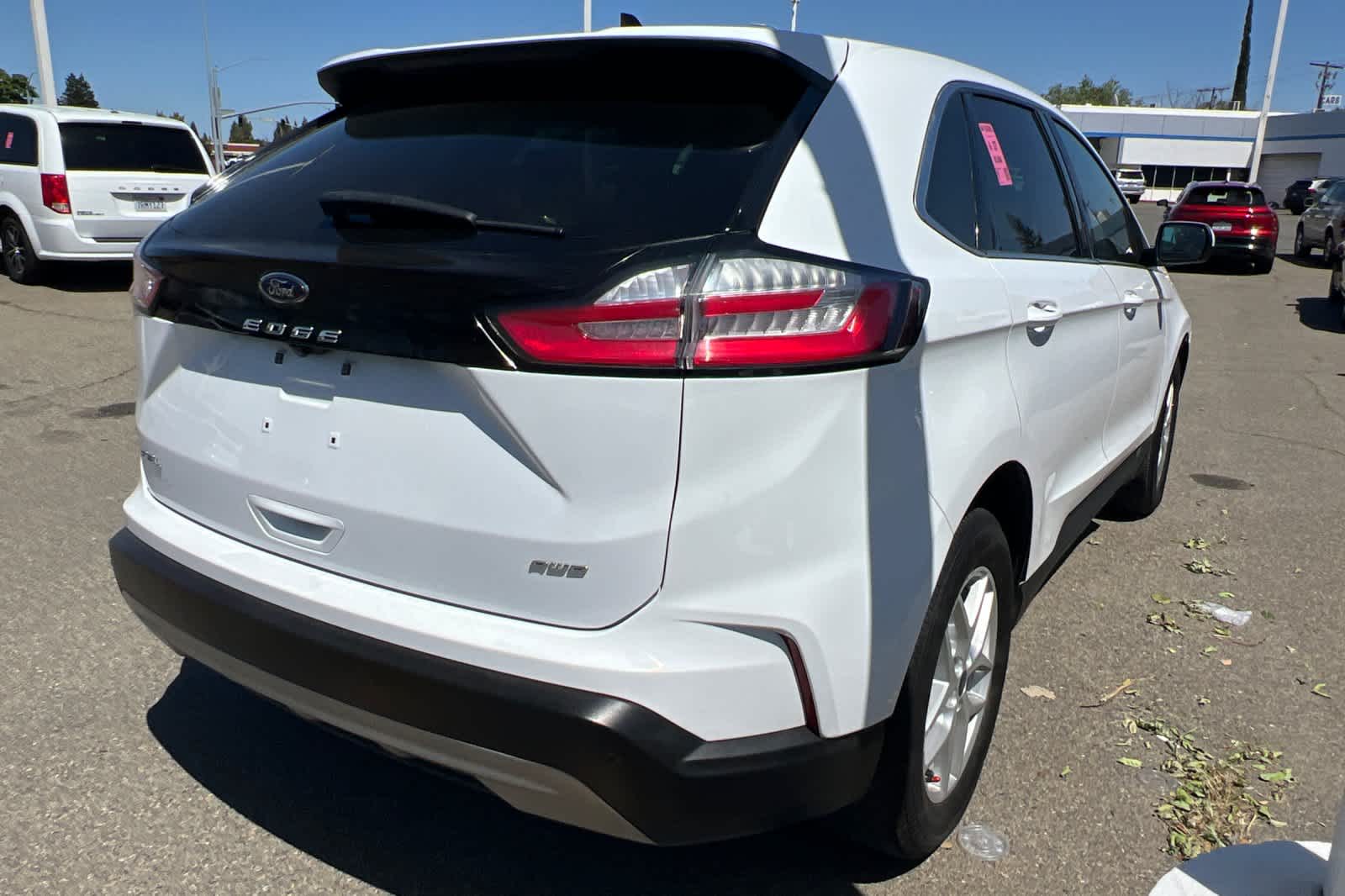 Thumbnail: 2022 Ford Edge - 4