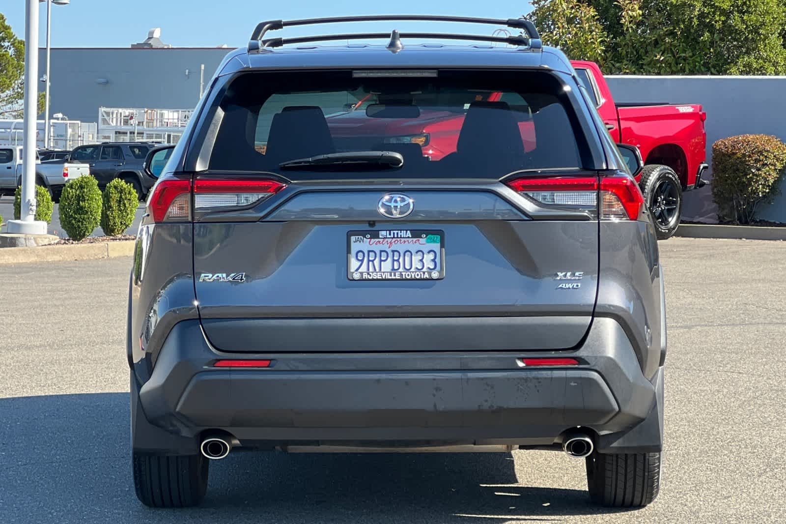 Thumbnail: 2025 Toyota RAV4 - 8