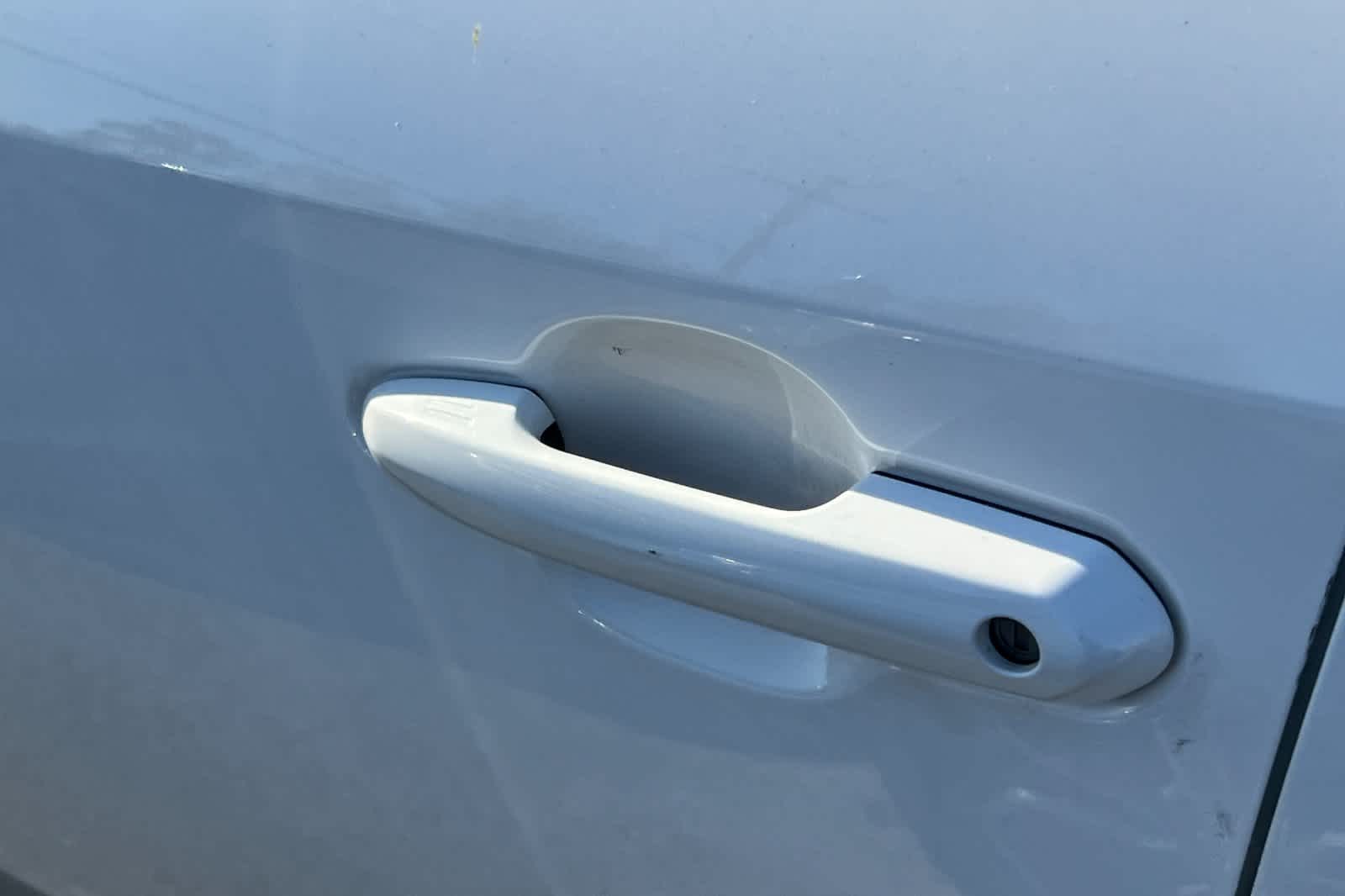 Thumbnail: 2024 Toyota RAV4 - 17