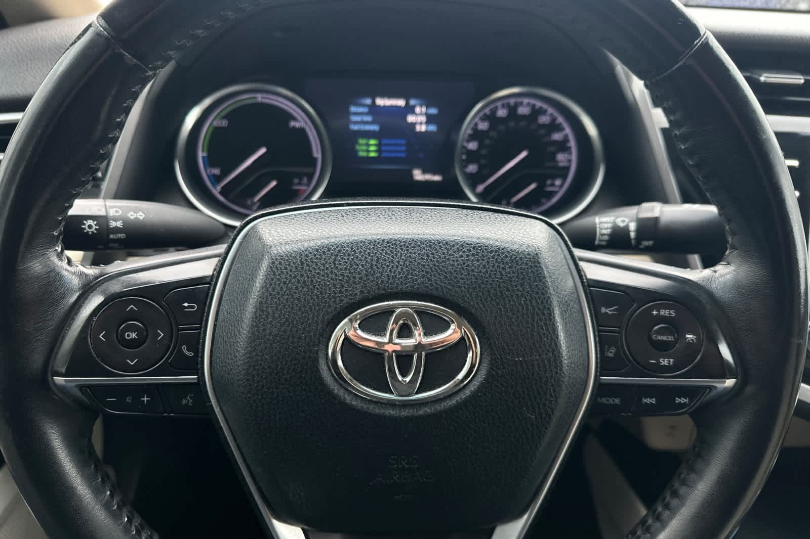 Thumbnail: 2018 Toyota Camry - 24