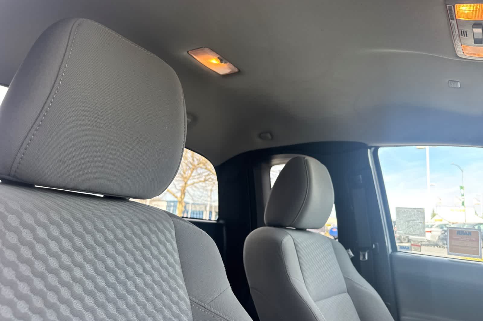 Thumbnail: 2020 Toyota Tacoma - 16