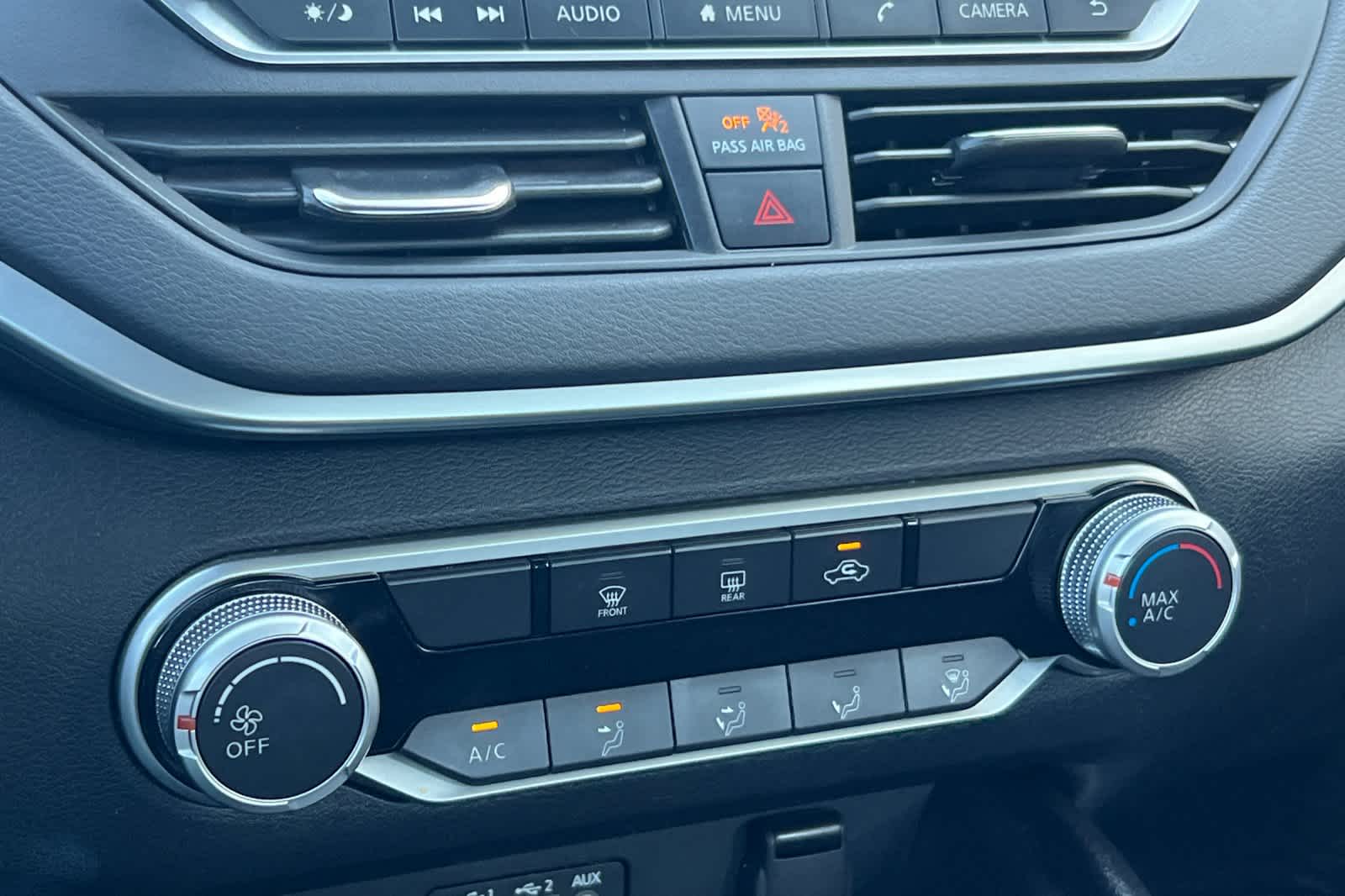 Thumbnail: 2022 Nissan Altima - 20