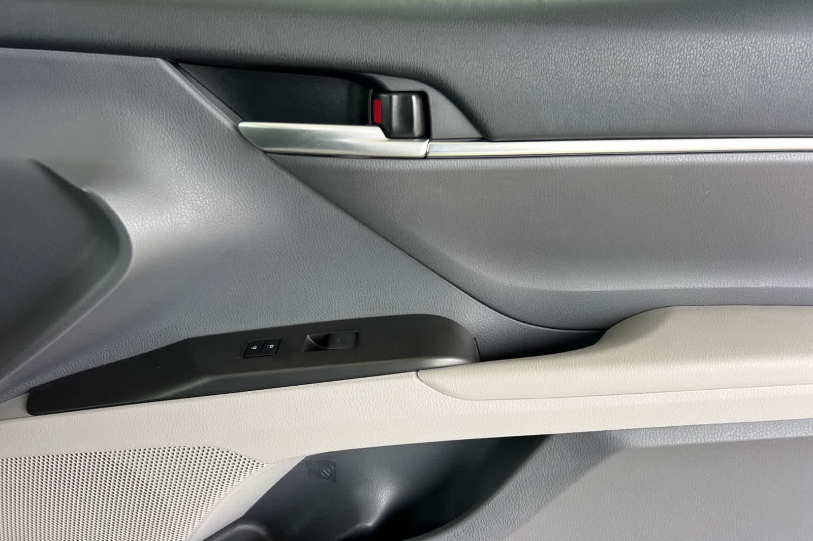 Thumbnail: 2024 Toyota Camry - 17