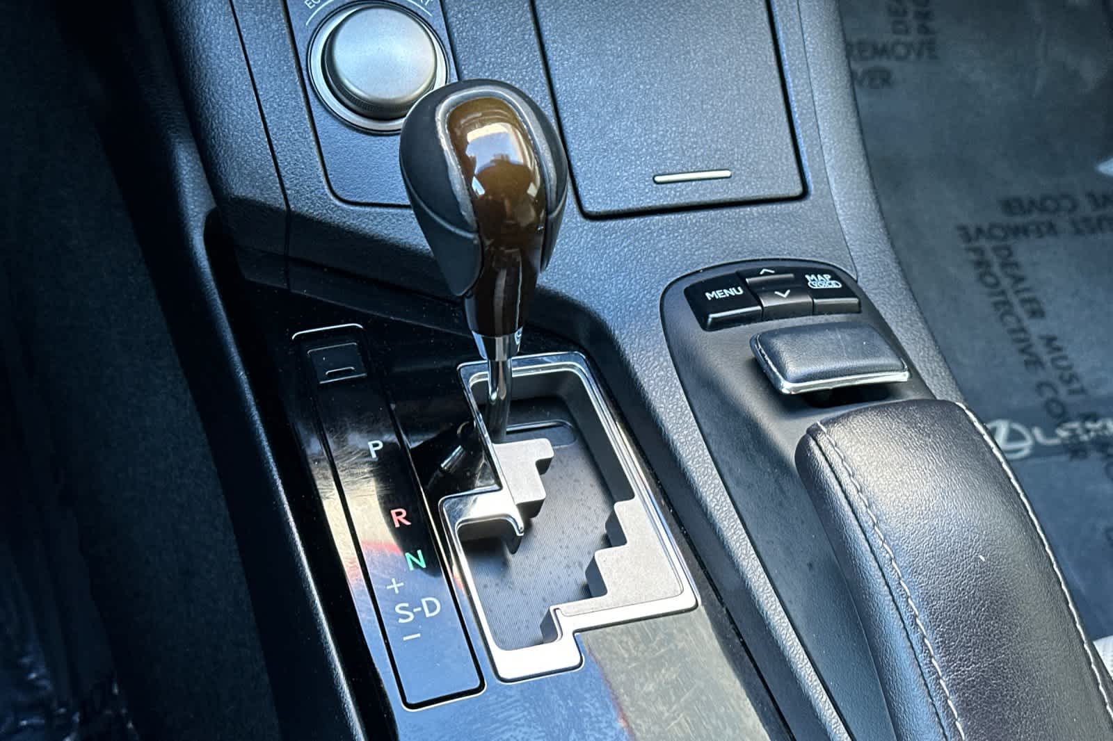 Thumbnail: 2013 Lexus ES - 23