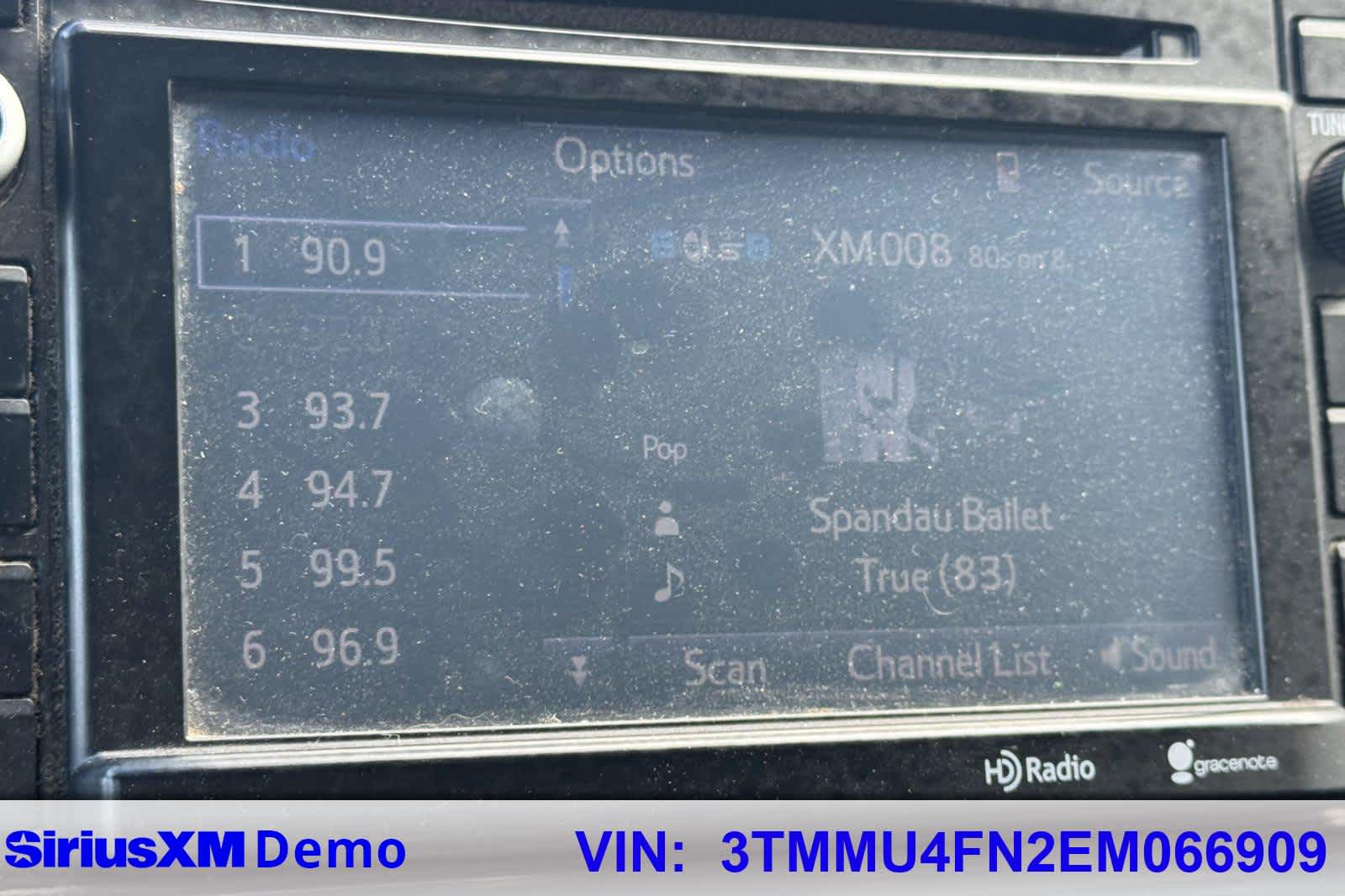 Thumbnail: 2014 Toyota Tacoma - 30