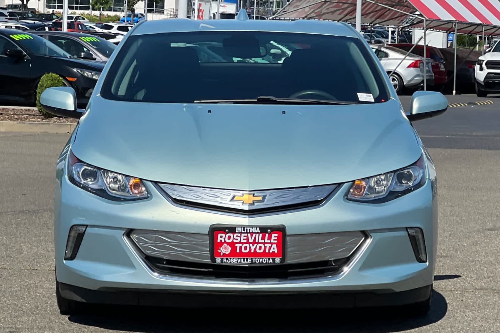 Thumbnail: 2018 Chevrolet Volt - 10