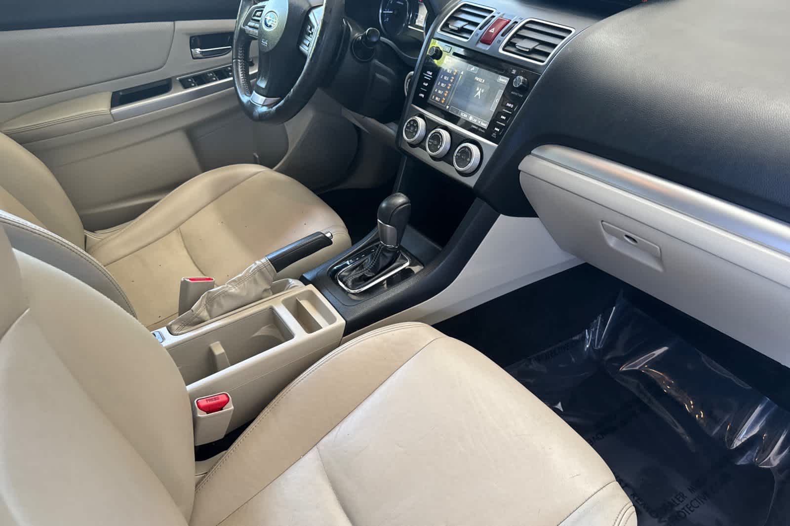 2015 Subaru XV Crosstrek Limited 16