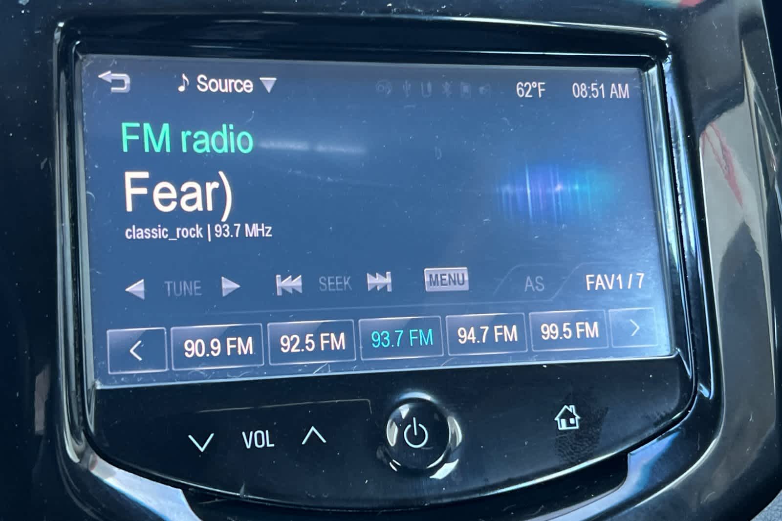 Thumbnail: 2015 Chevrolet Sonic - 19