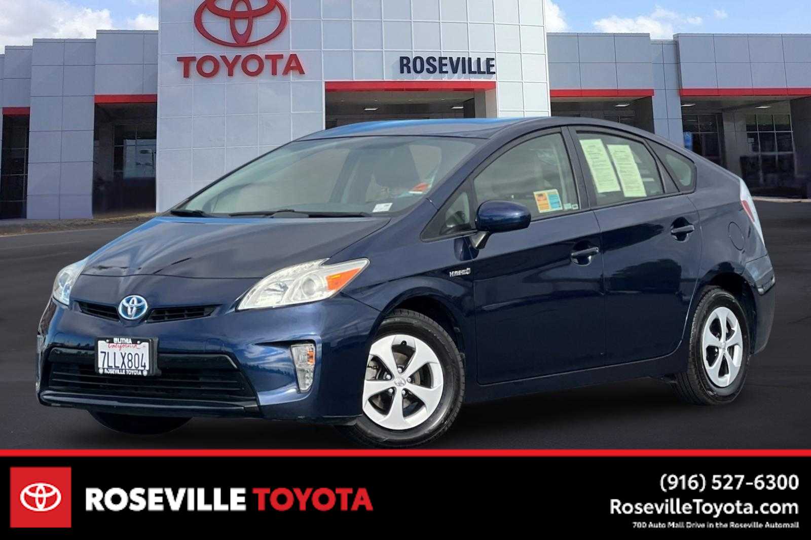 Thumbnail: 2015 Toyota Prius - 1