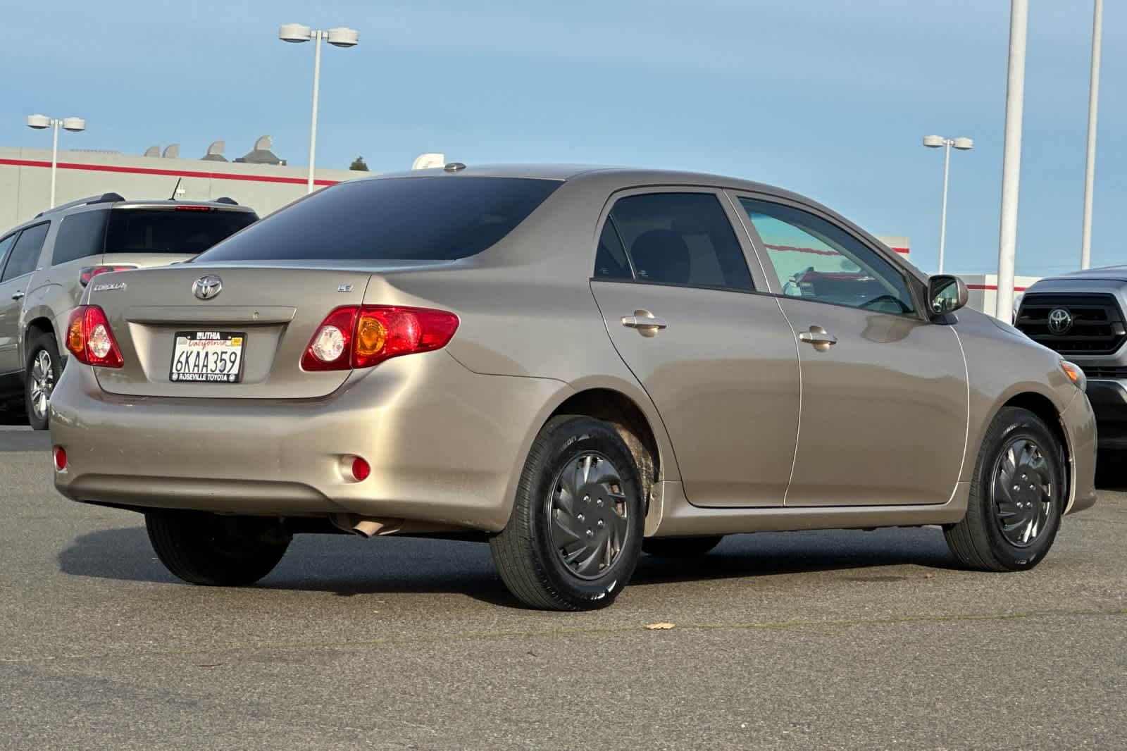 Thumbnail: 2010 Toyota Corolla - 2