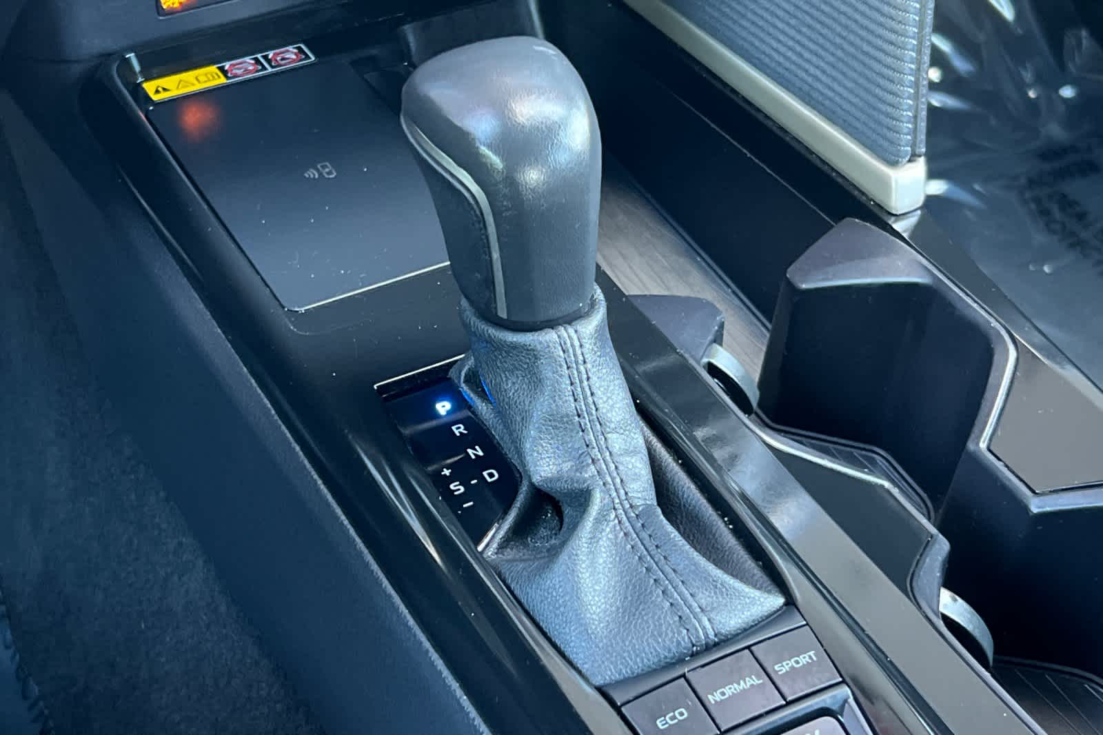 Thumbnail: 2025 Toyota Camry - 22