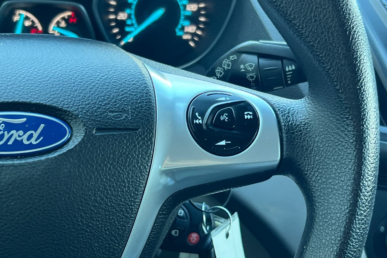 Thumbnail: 2016 Ford Escape - 25