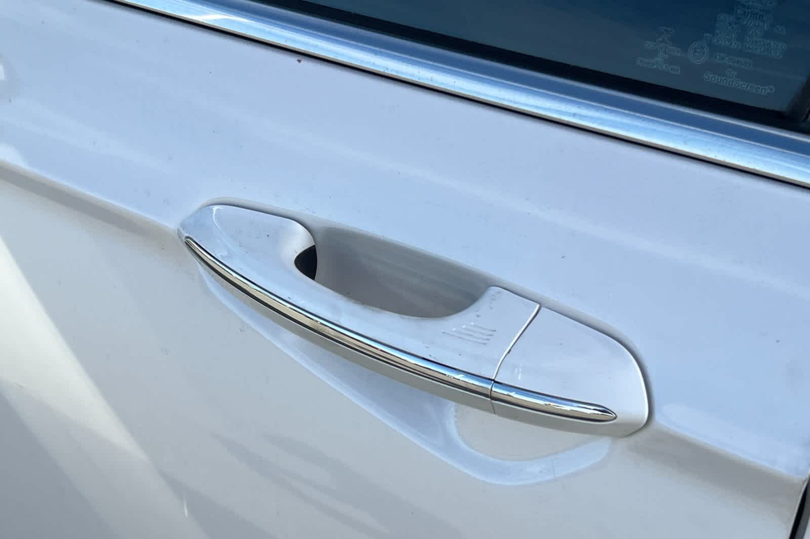 Thumbnail: 2017 Ford Fusion - 18