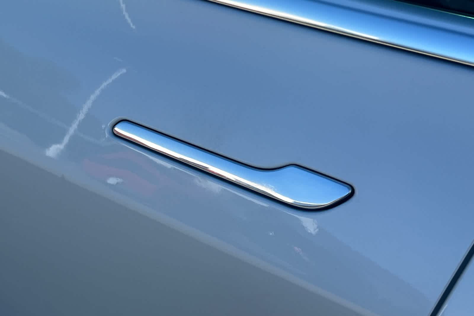 Thumbnail: 2018 Tesla Model 3 - 7