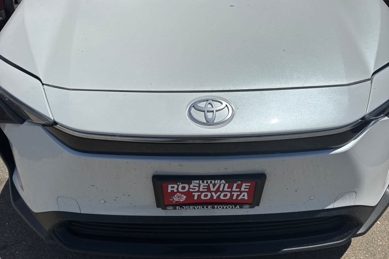 Thumbnail: 2024 Toyota bZ4X - 9