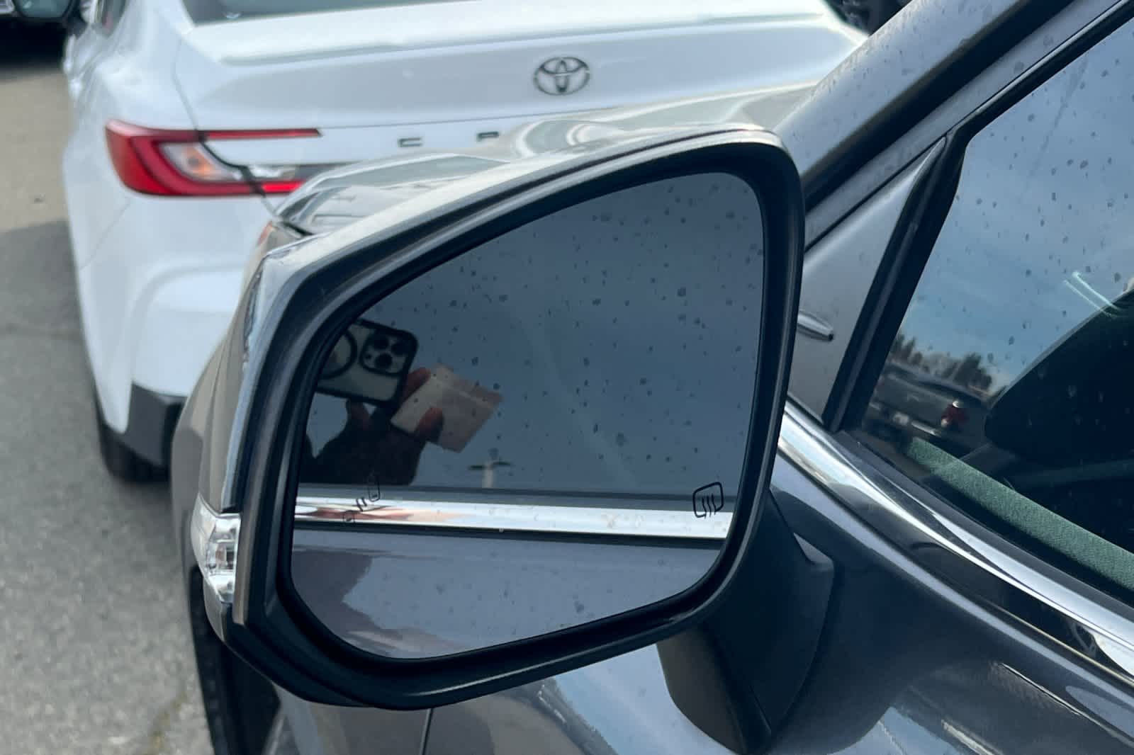 Thumbnail: 2020 Toyota Highlander - 20