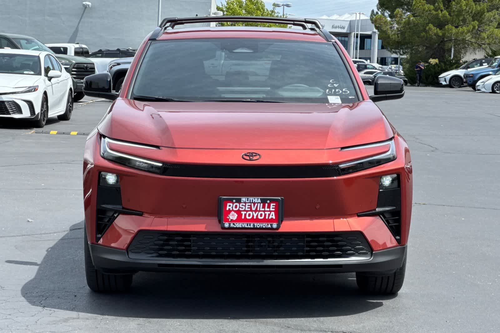 Thumbnail: 2026 Toyota C-HR - 10