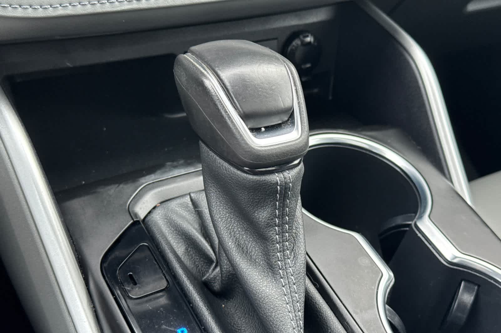 Thumbnail: 2022 Toyota Highlander - 25