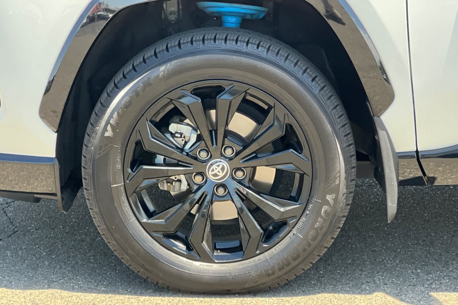 Thumbnail: 2022 Toyota RAV4 - 31