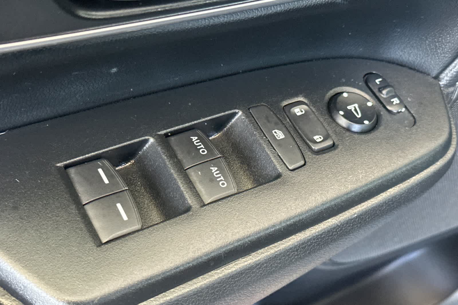 Thumbnail: 2022 Honda CR-V - 13