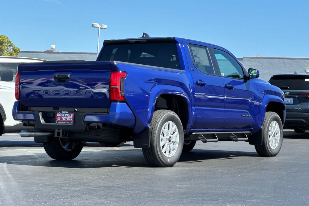 New 2025 Toyota Tacoma SR5 Truck Double Cab