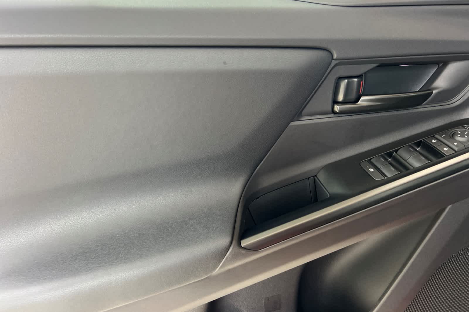 Thumbnail: 2026 Toyota bZ - 12