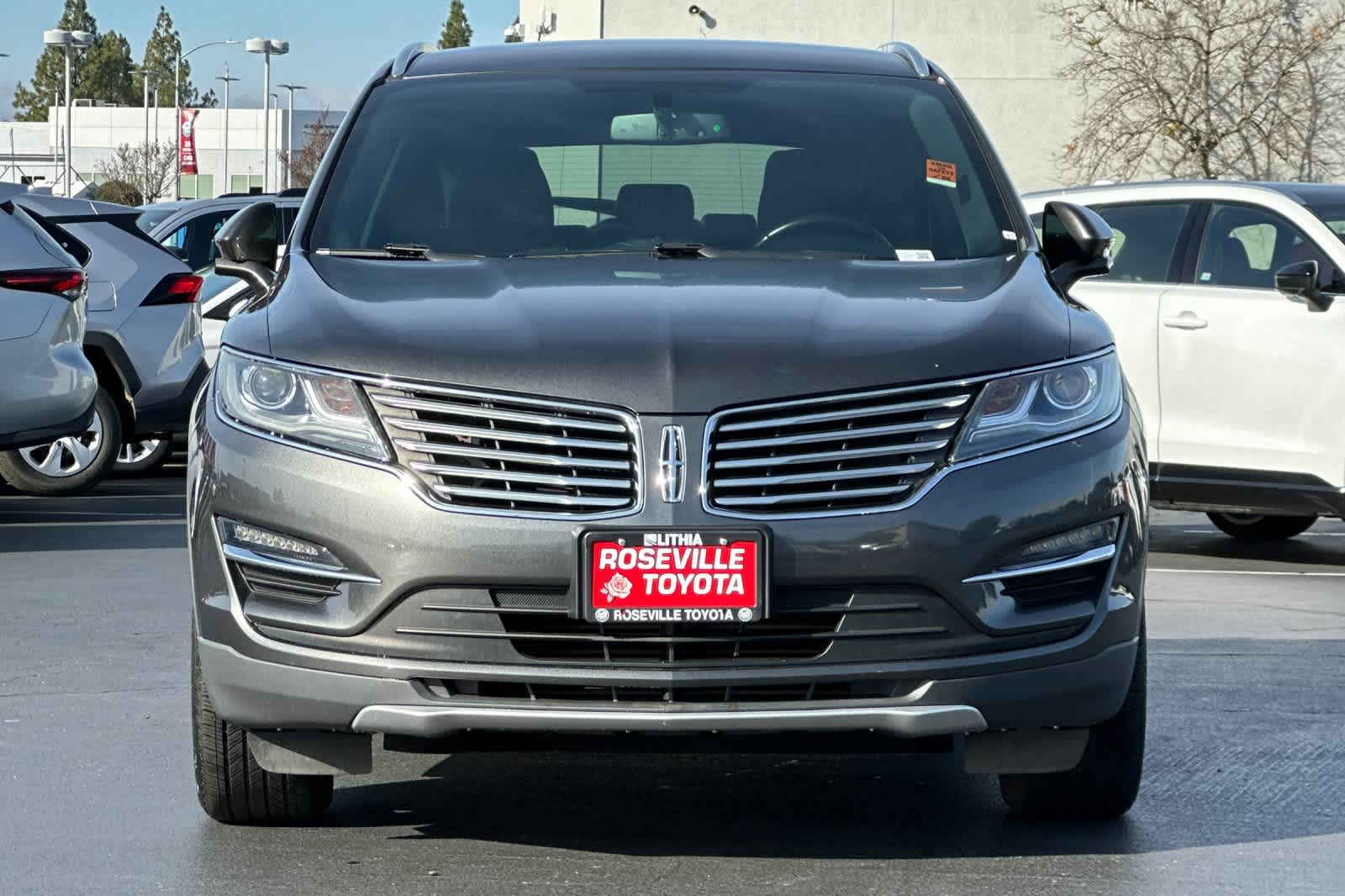 Thumbnail: 2017 Lincoln MKC - 10
