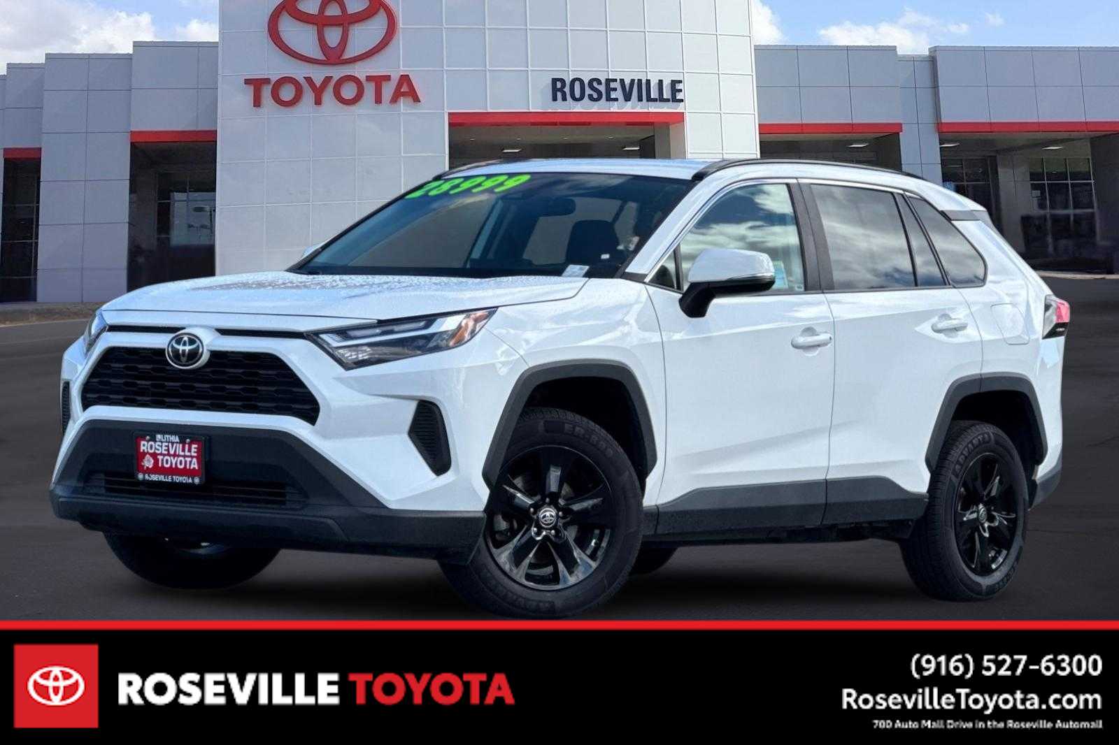 Thumbnail: 2022 Toyota RAV4 - 1