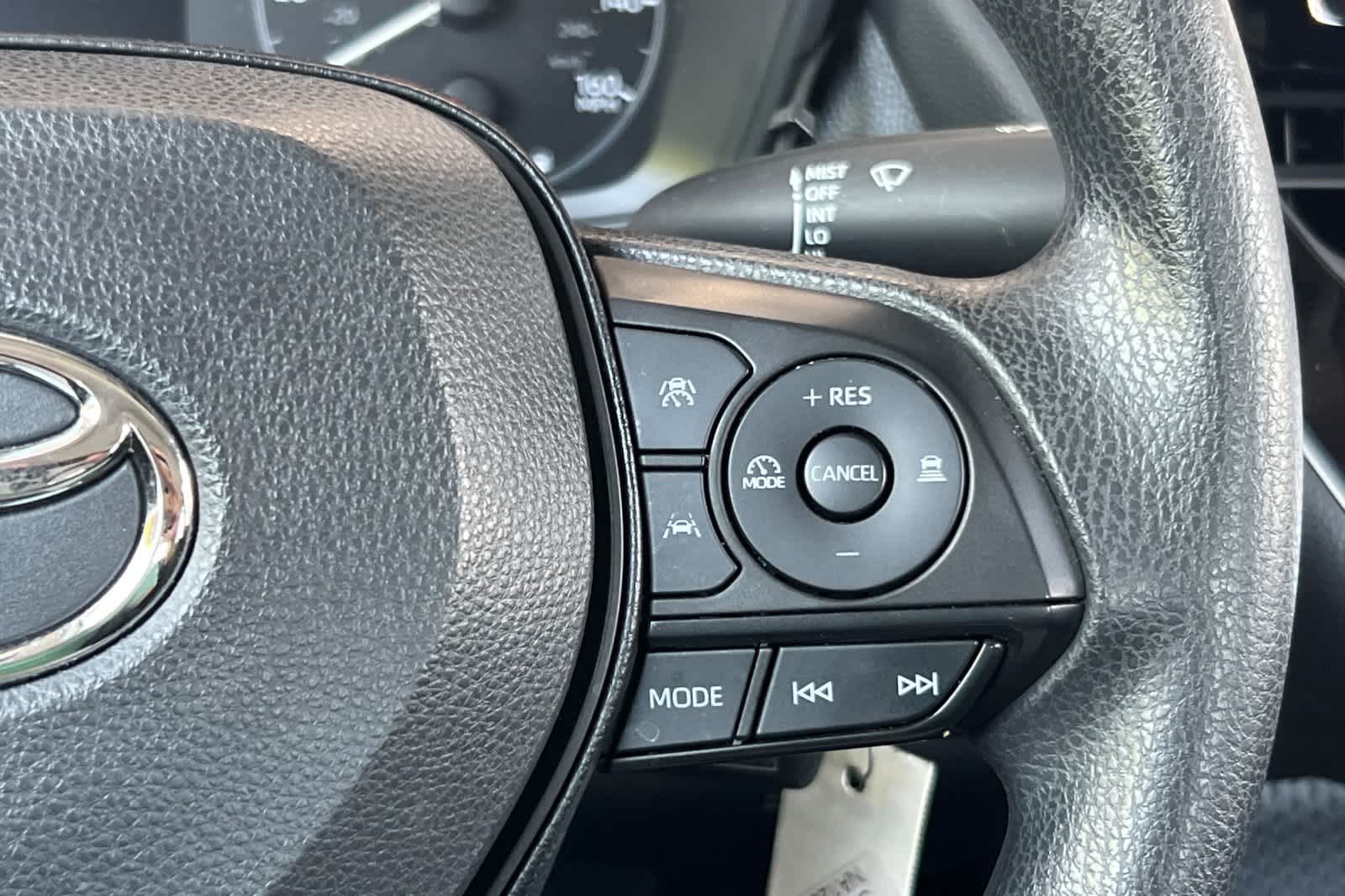 Thumbnail: 2023 Toyota Corolla - 24