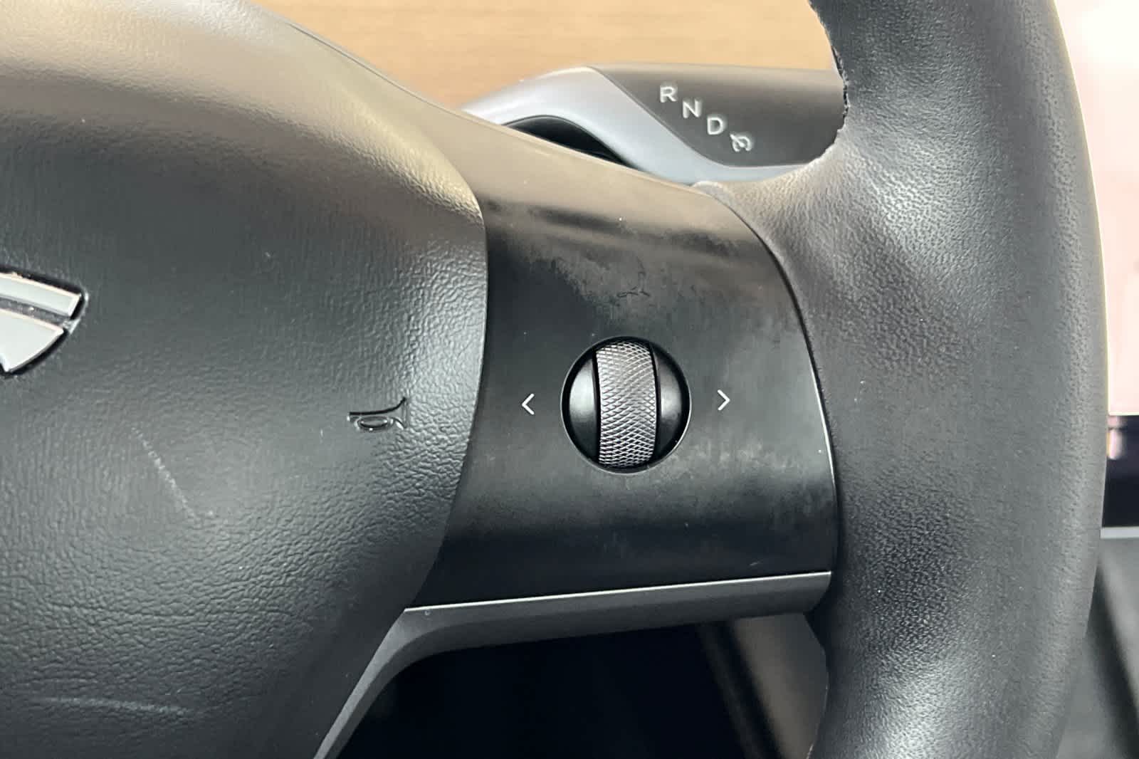 Thumbnail: 2023 Tesla Model 3 - 26