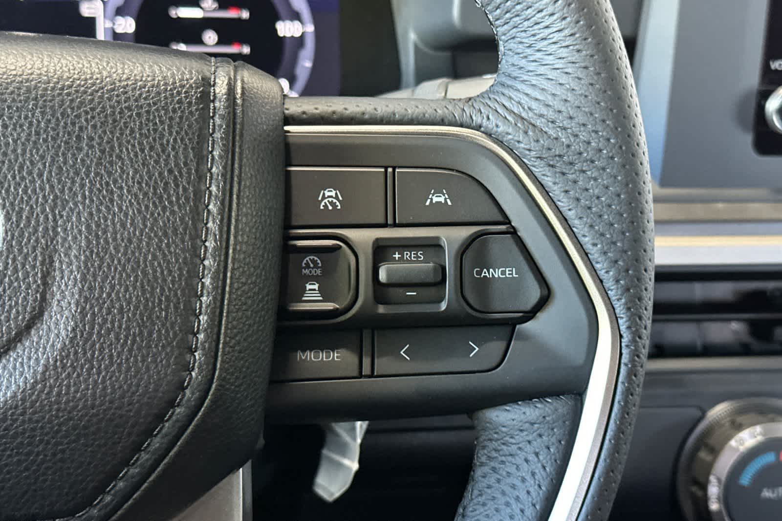 Thumbnail: 2025 Toyota Tacoma - 25