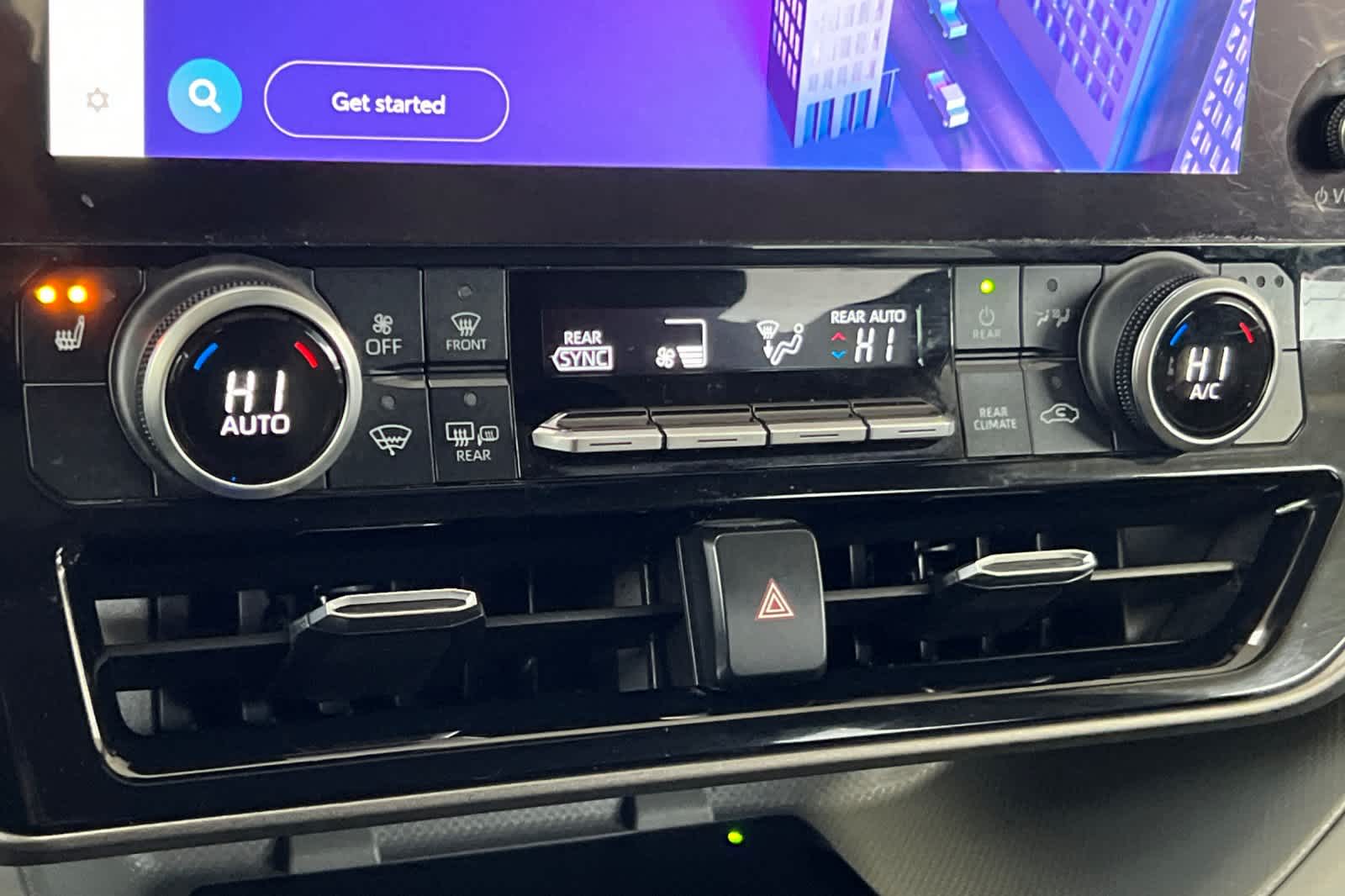 Thumbnail: 2023 Toyota Highlander - 23