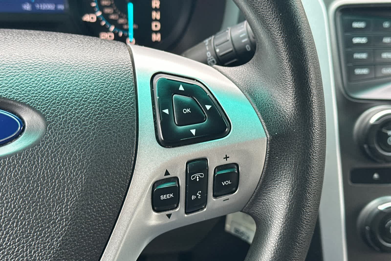 Thumbnail: 2015 Ford Explorer - 26