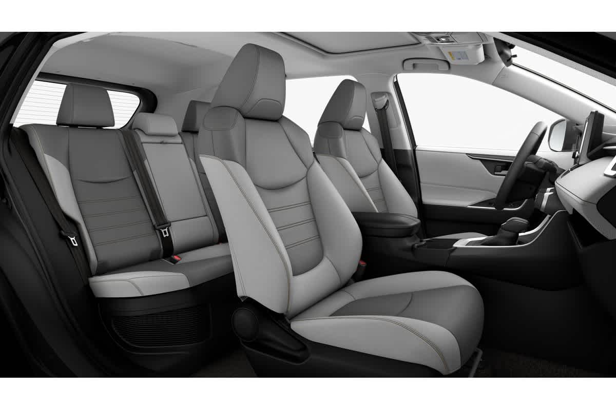 Thumbnail: 2025 Toyota RAV4 - 20