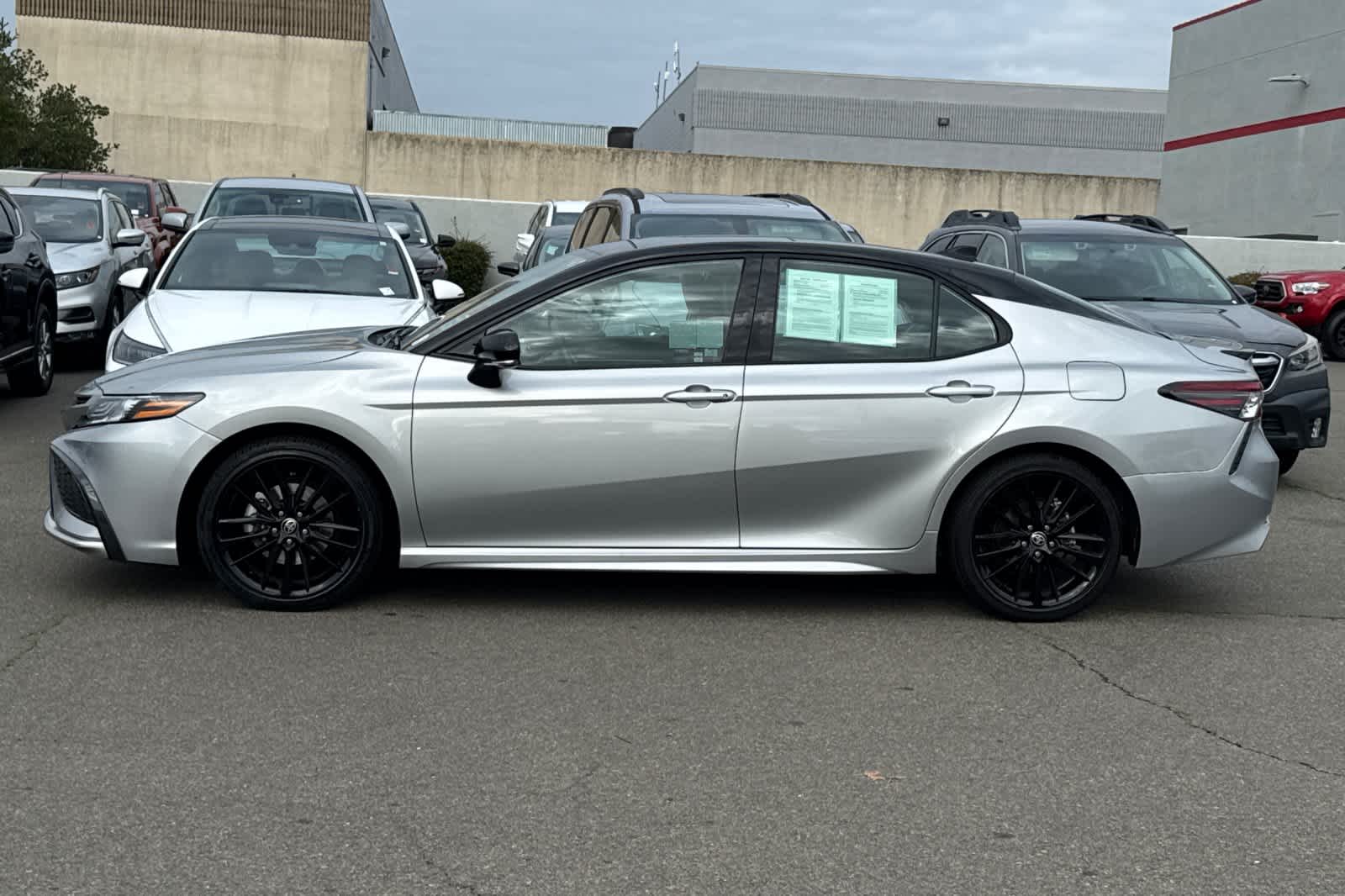 Thumbnail: 2024 Toyota Camry - 9