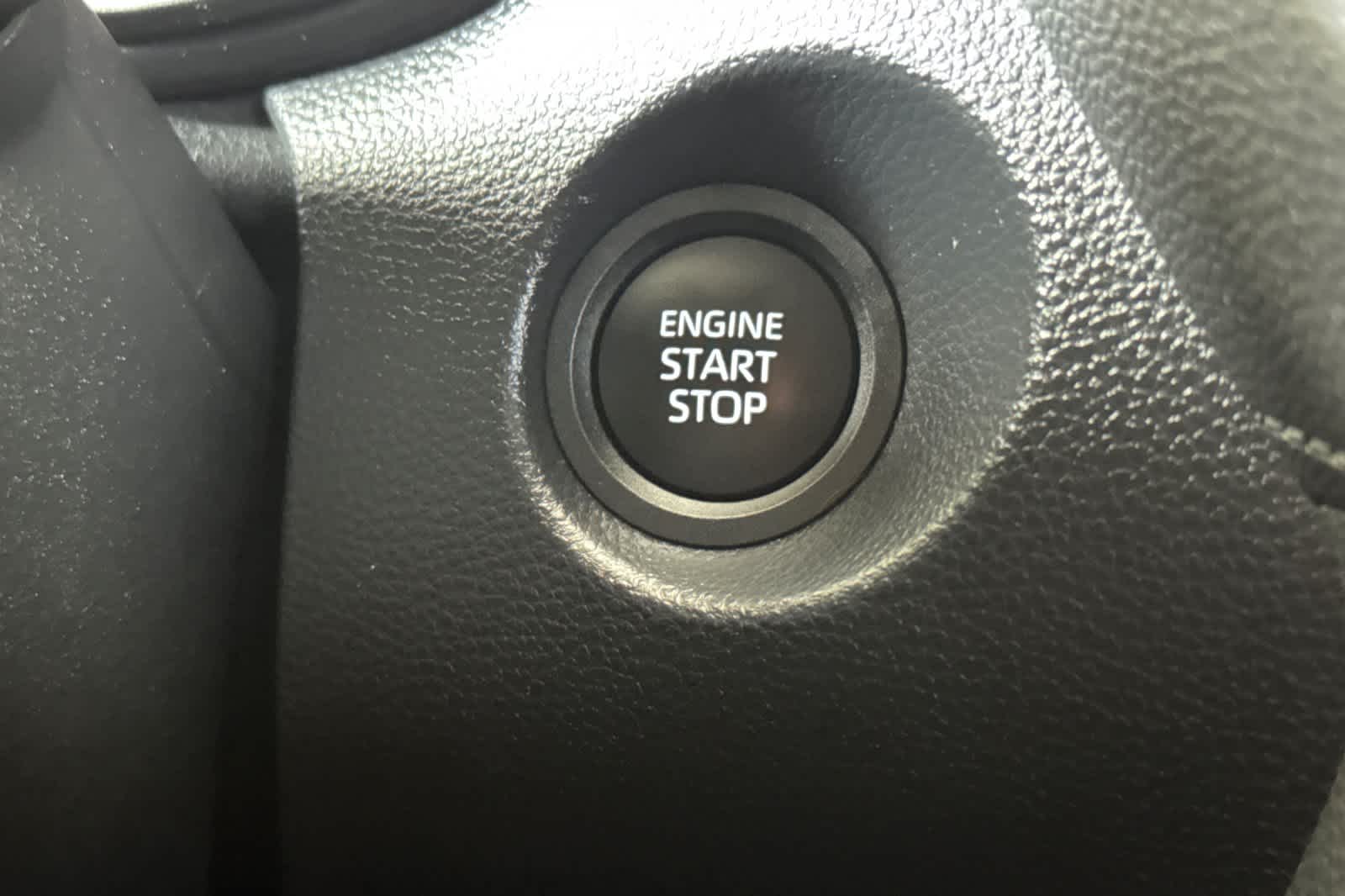 Thumbnail: 2024 Toyota Corolla Cross - 24