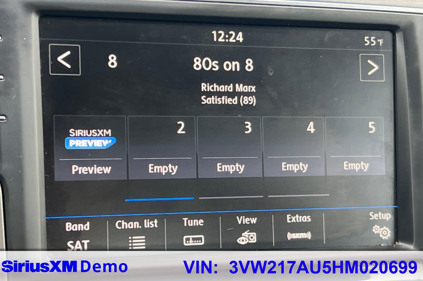 Thumbnail: 2017 Volkswagen Golf - 33