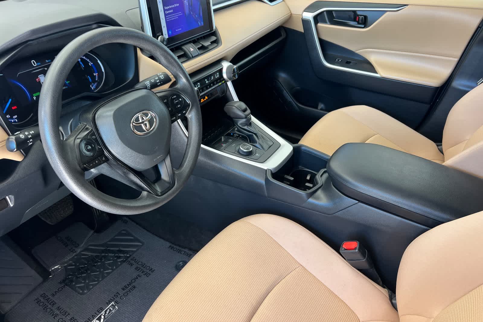 Thumbnail: 2023 Toyota RAV4 - 11