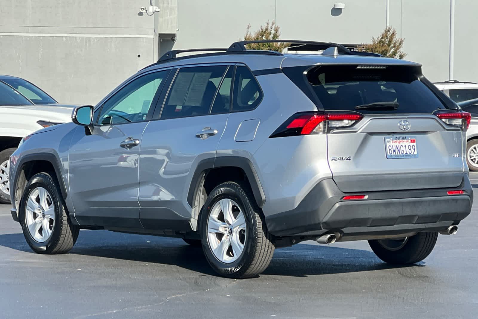Thumbnail: 2021 Toyota RAV4 - 7