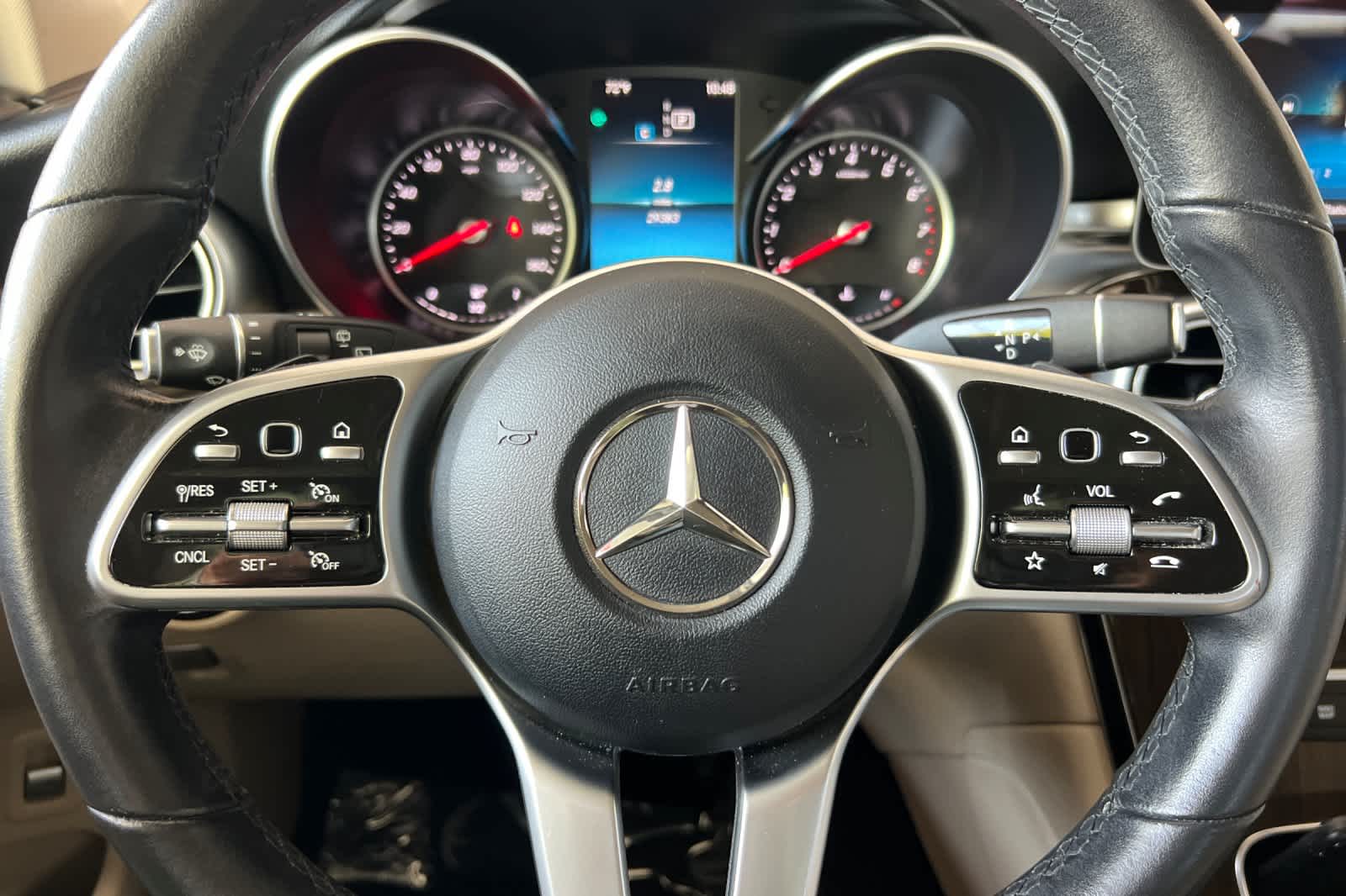 Thumbnail: 2021 Mercedes-Benz GLC - 25