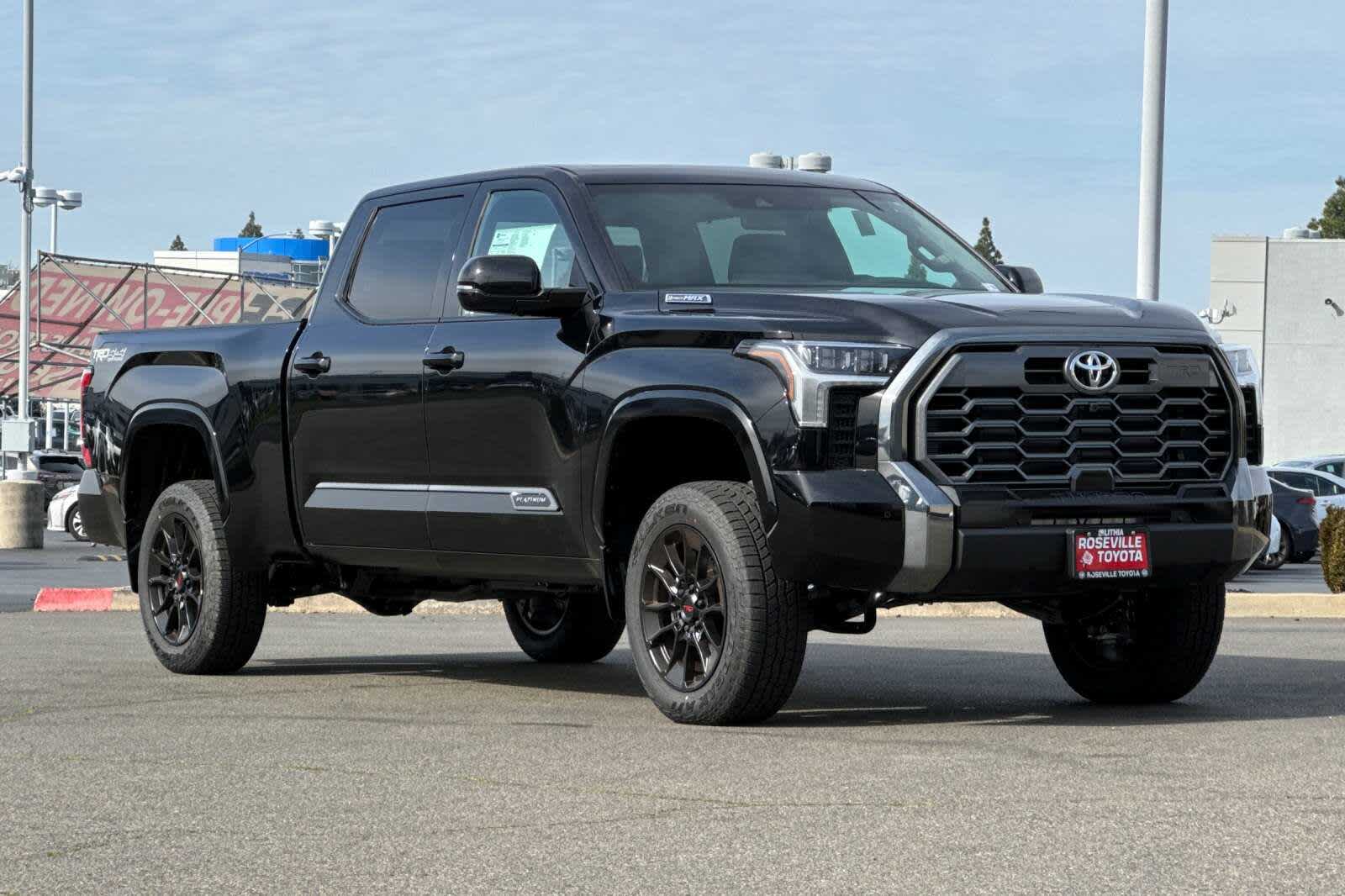 Thumbnail: 2025 Toyota Tundra - 9
