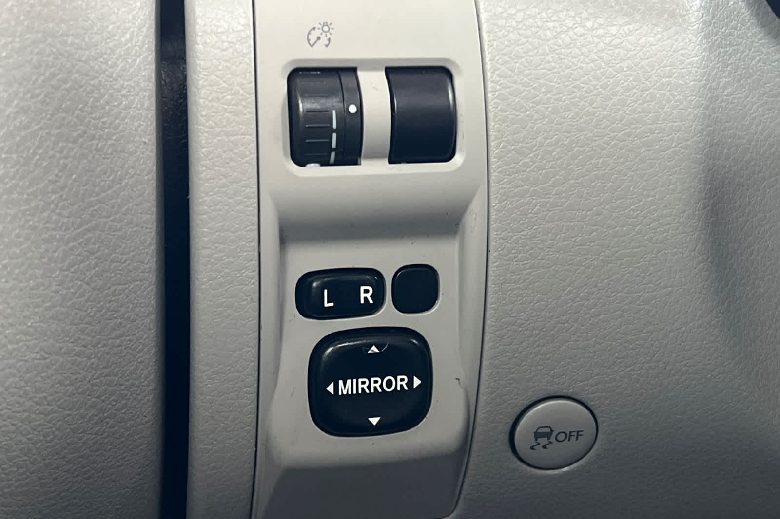 Thumbnail: 2013 Subaru Forester - 28