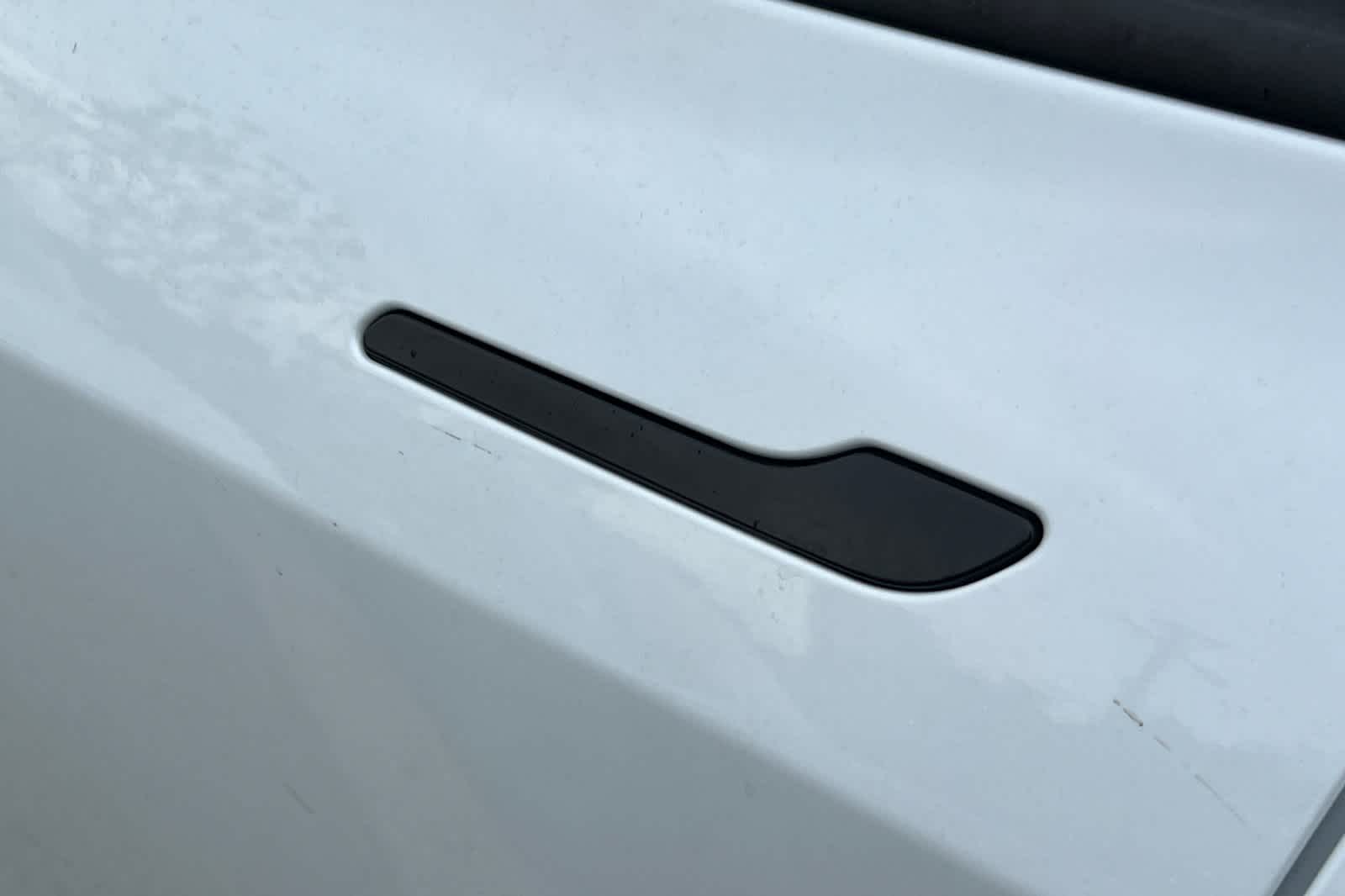 Thumbnail: 2022 Tesla Model 3 - 7