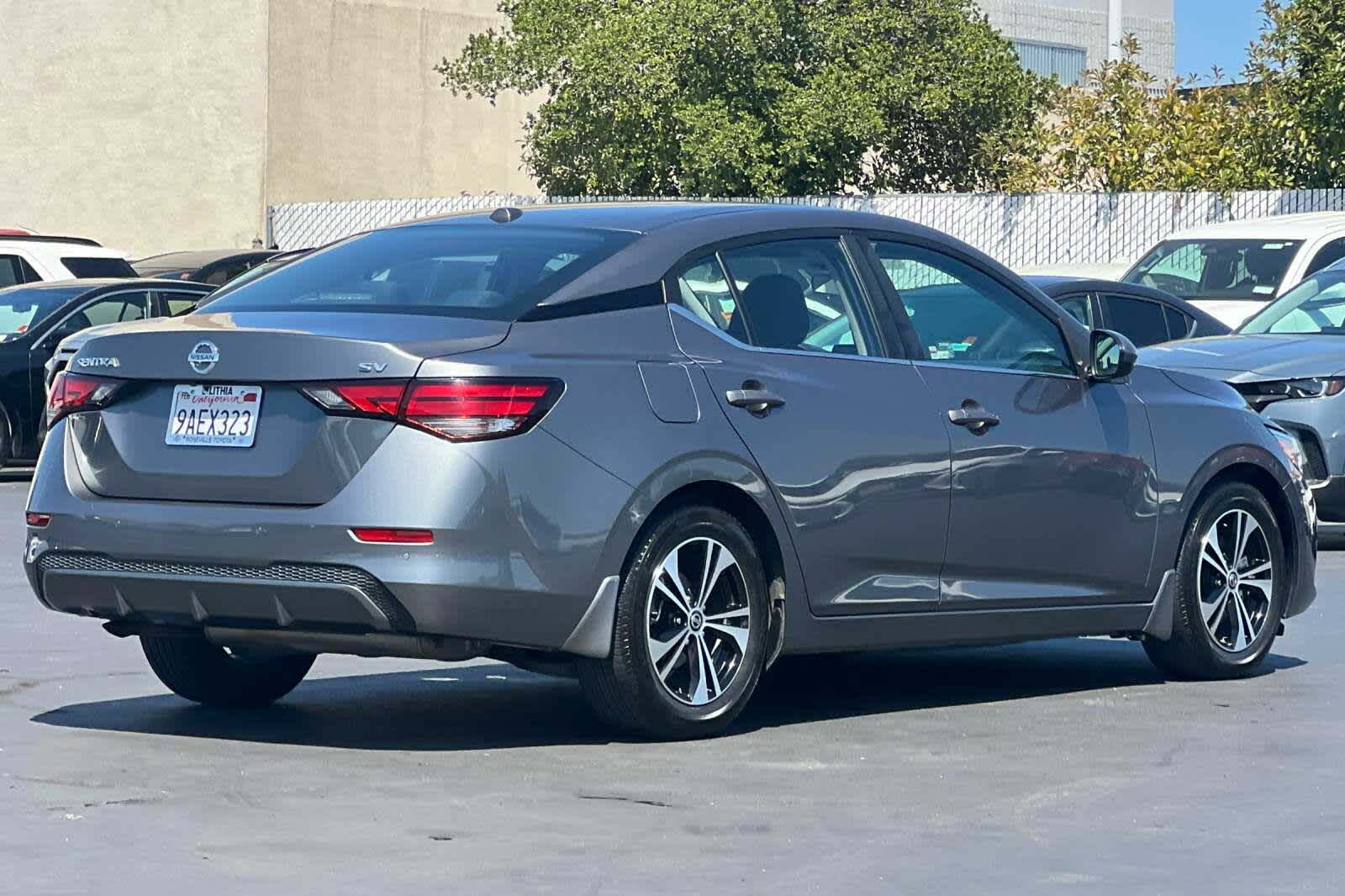 Thumbnail: 2022 Nissan Sentra - 2