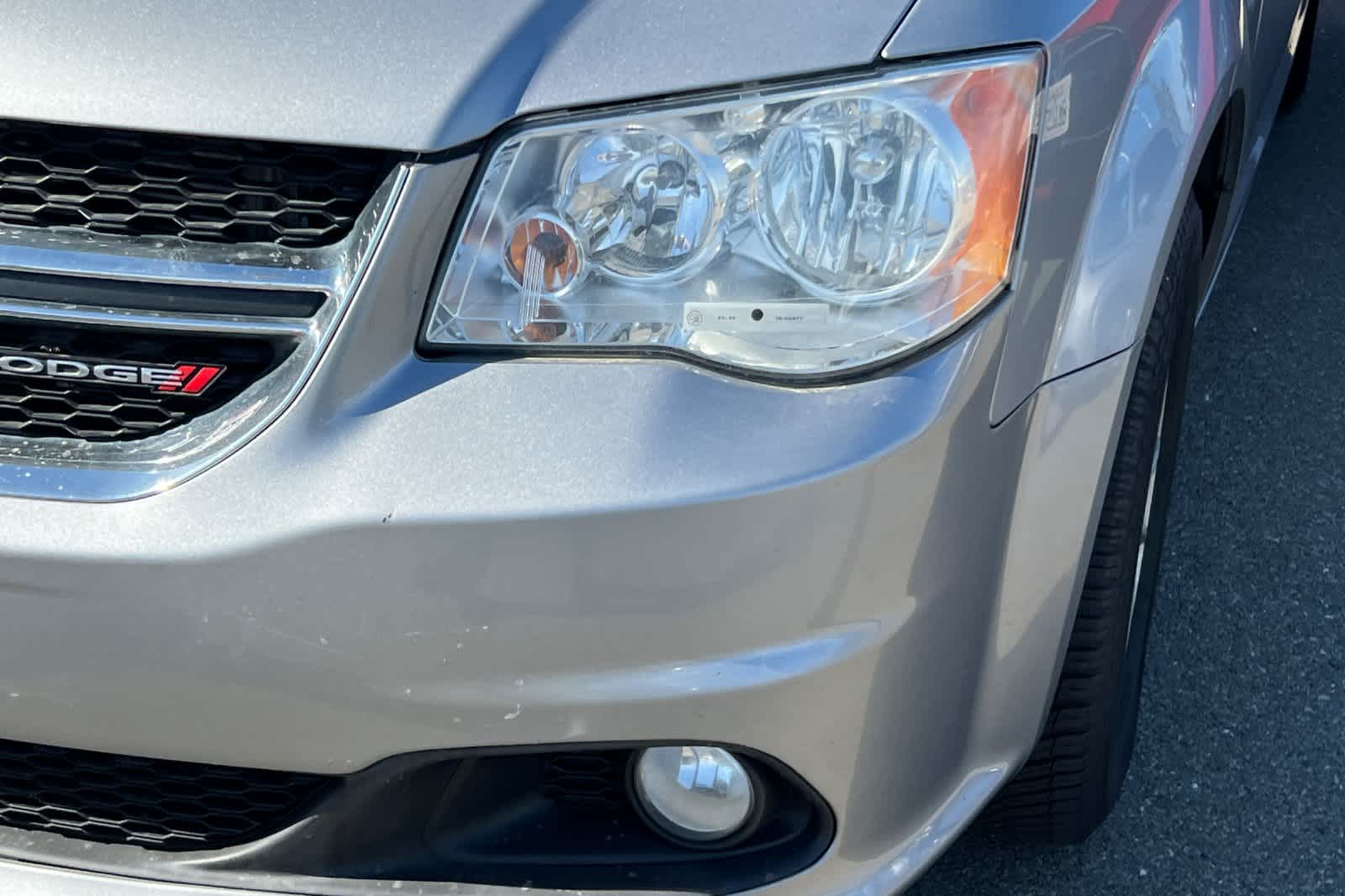 Thumbnail: 2019 Dodge Grand Caravan - 11