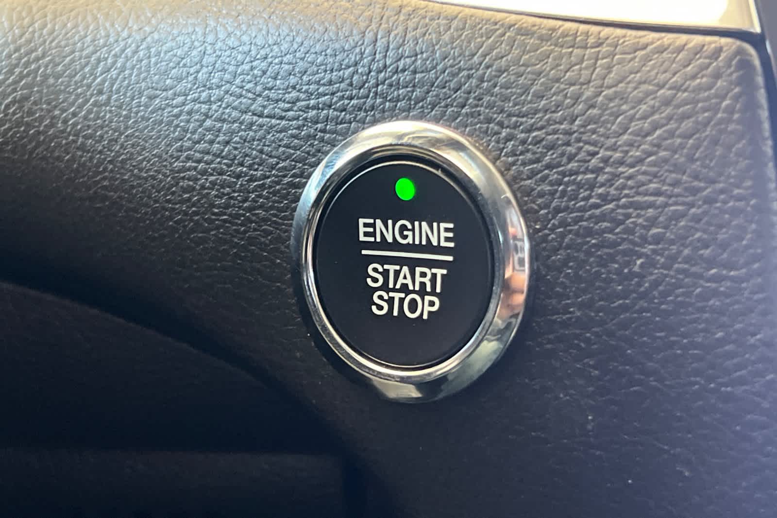 Thumbnail: 2022 Ford Edge - 25